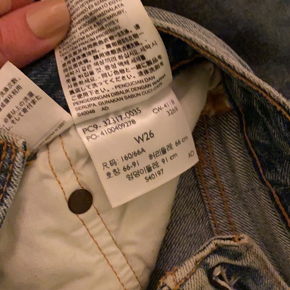 Levi’s 501 shorts - Size W26 - high rise - Picture 5 of 5